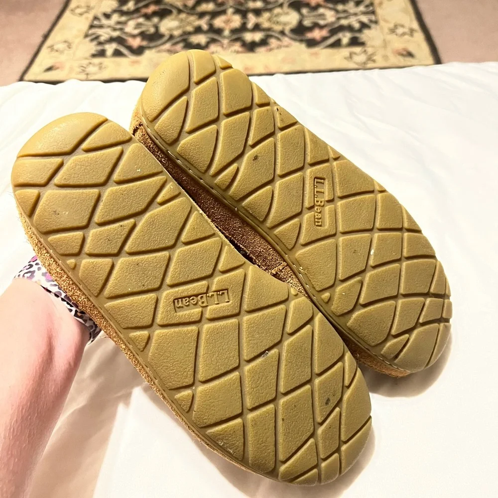 SOLD!! Ladies Sz 7 LL Bean Wicked Good Sheep Shearling Moccasin Slippers - Picture 9 of 16